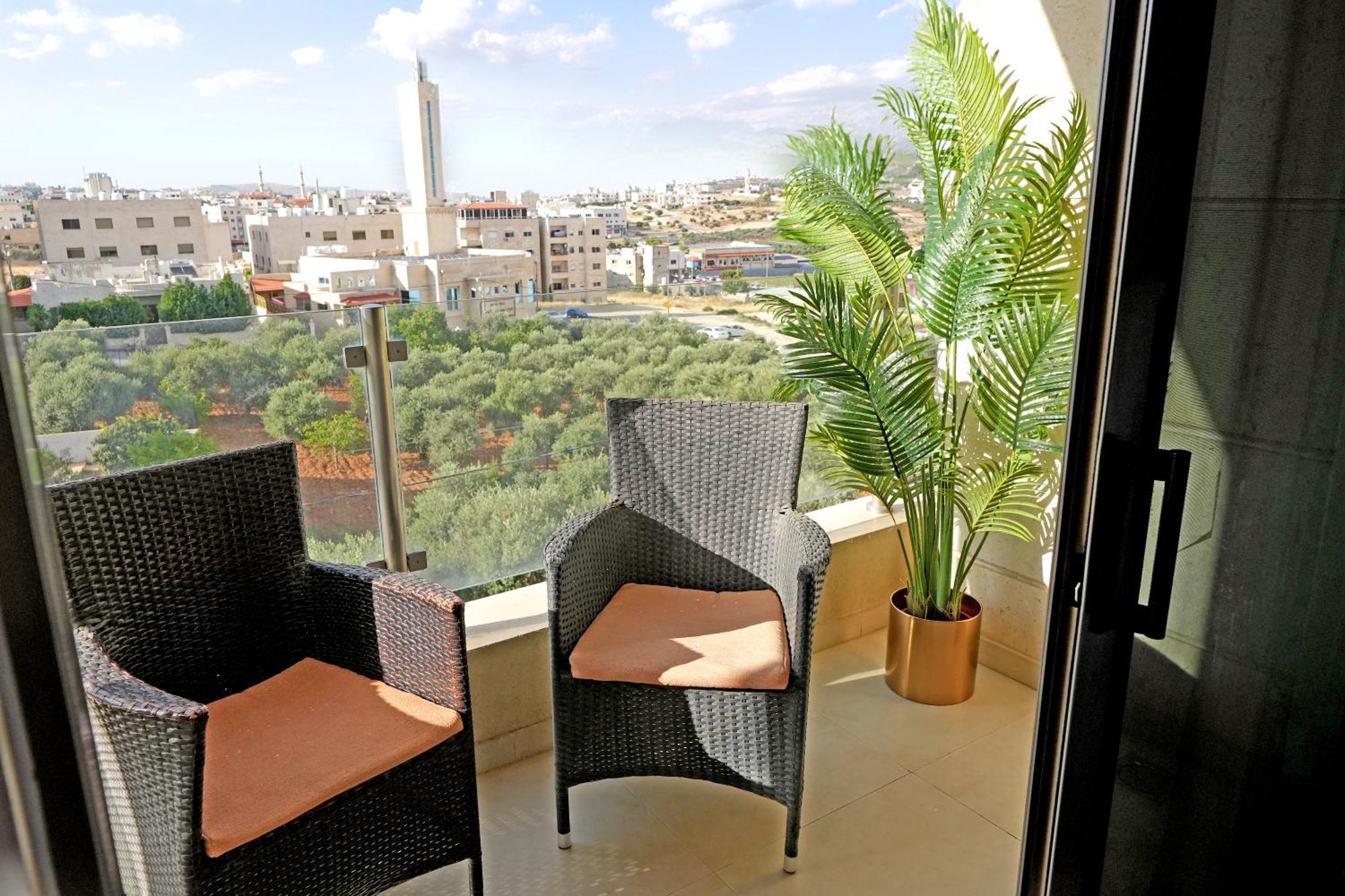 Lijam Hotel Amman Esterno foto